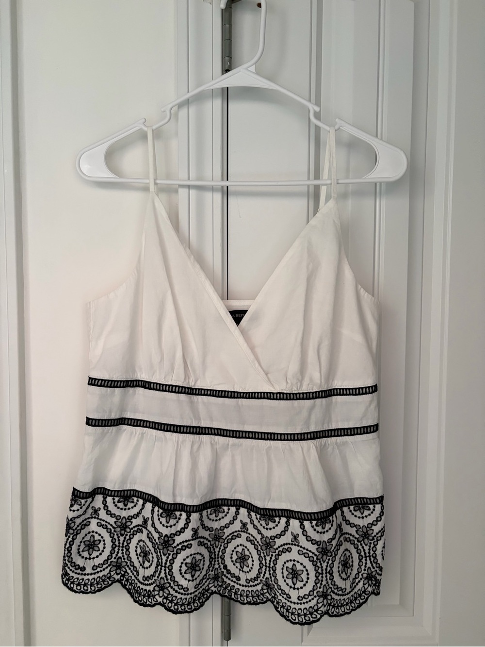 Banana Republic White Sleeveless V-Neck